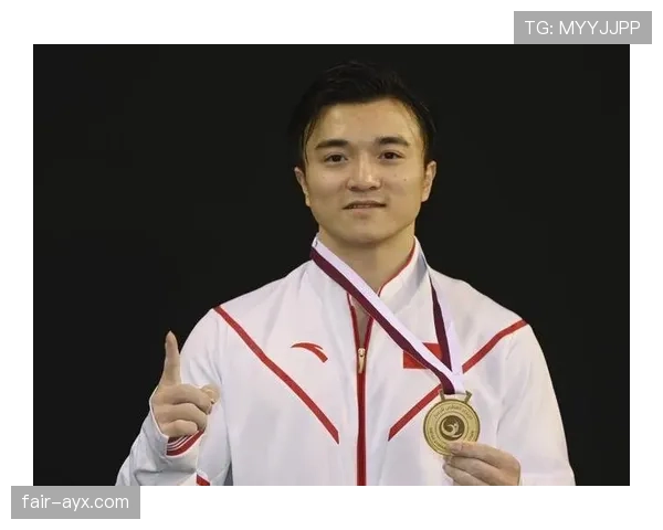 刘洋这人，赛场上像修行，私下朋友圈却刷出满屏豪奢感